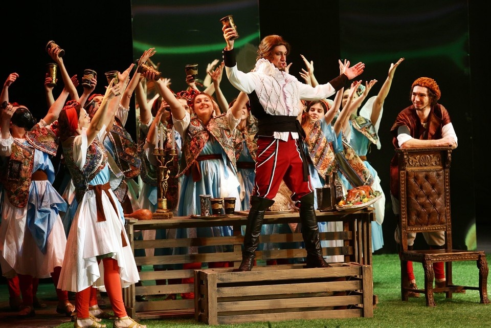    В Донецке подготовили обширную программу мероприятий с 23 февраля по 1 марта. Фото: Донбасс Опера