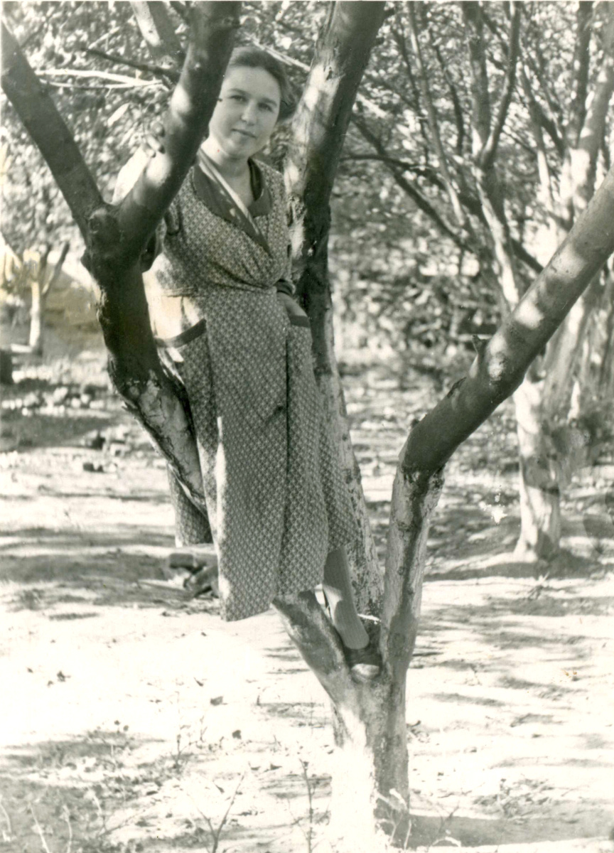 "Супруга", 1954 год. Фото: В.Скворцов.