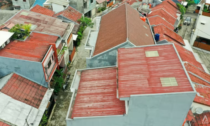 Вот цинковые крыши в приличных районах