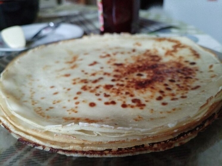     Сгущенка, шоколад и варенье — самые вредные начинки для блинов. Фото: Архив МК в Великом Новгороде