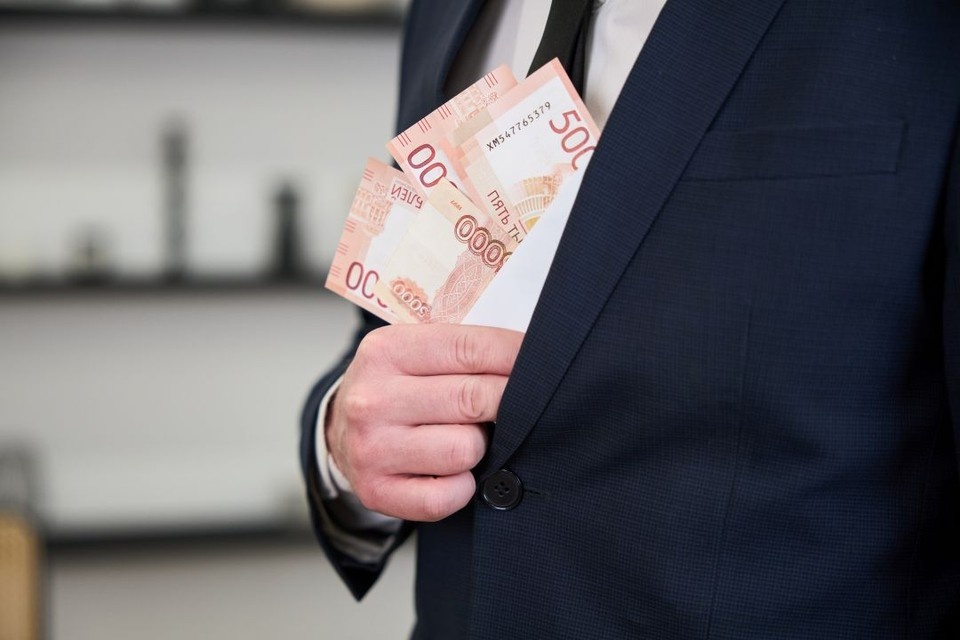    В Ростове против адвоката возбудили дело за попытку передать взятку. Николай ОБЕРЕМЧЕНКО