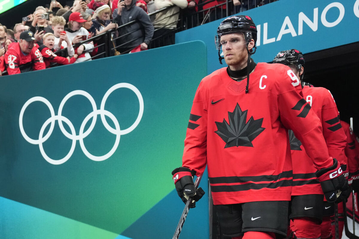    Коннор Макдэвид стал капитаном вместо травмированного Кросби. Фото: Global Look Press