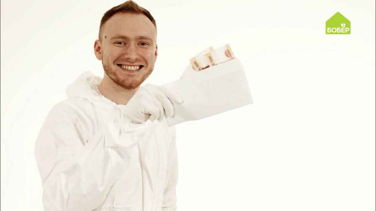 8 место — деньги
Такой презент часто говорит о том, что вы не уделили должного внимания при выборе подарка для своей второй половины.