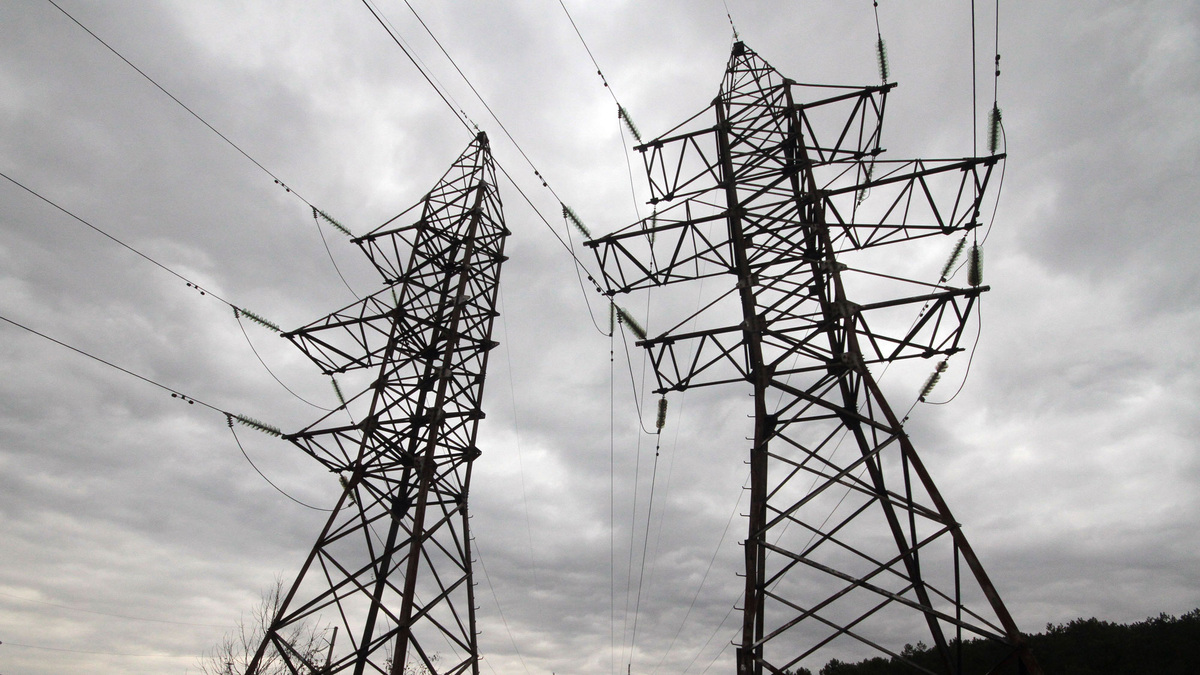    Крым. Отключение электричества (ТАСС) 2 ЛЭП