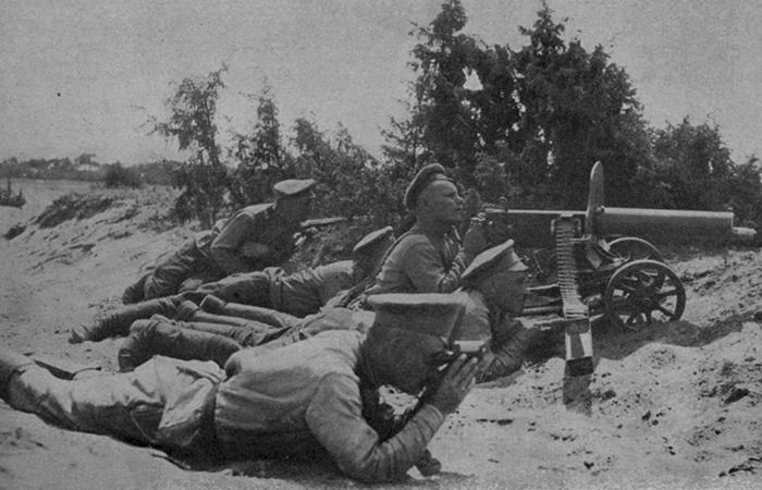 Первая мировая, пулемётный расчёт./ Фото: guns.ru