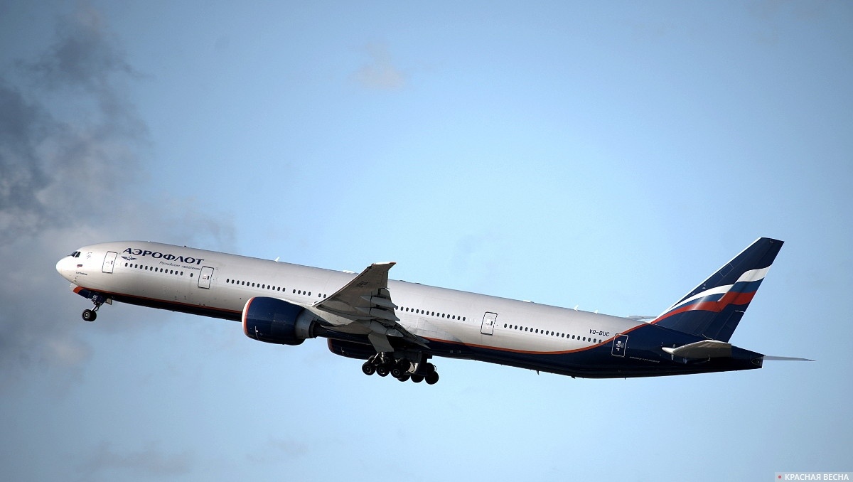     Boeing 777-300er   
Иван Лазебный © ИА Красная Весна