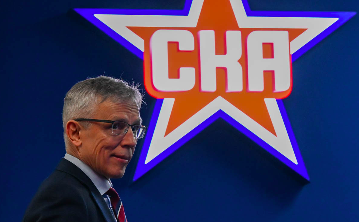     Игорь Ларионов