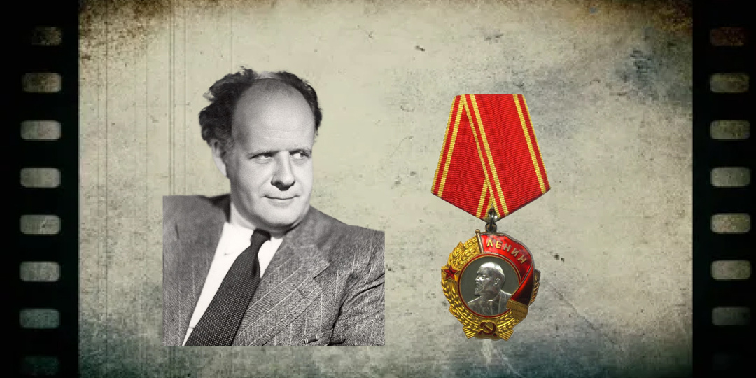 Отца потрясло, что он с восторгом принял перемены в стране и наотрез отказался уехать в Германию