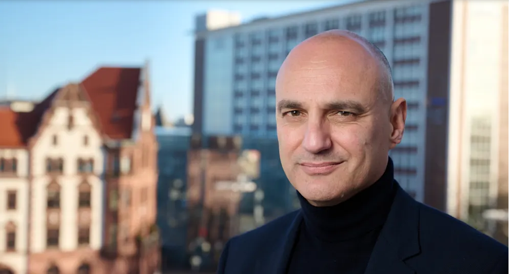 Александр Калути 