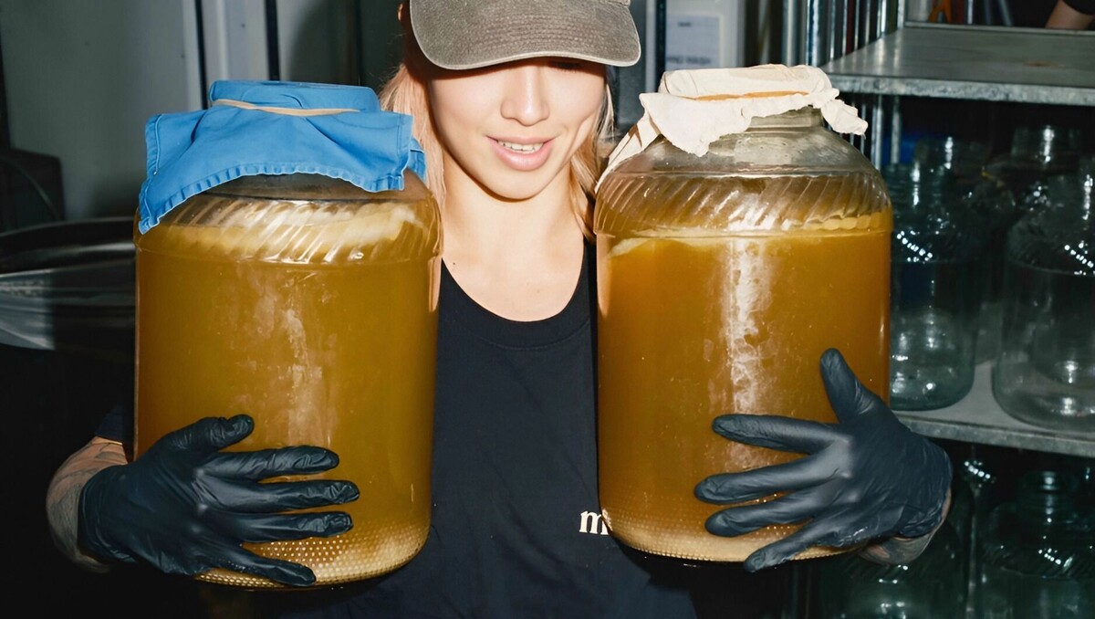    хабаровчанка с чайным грибом   transsibinfo.com