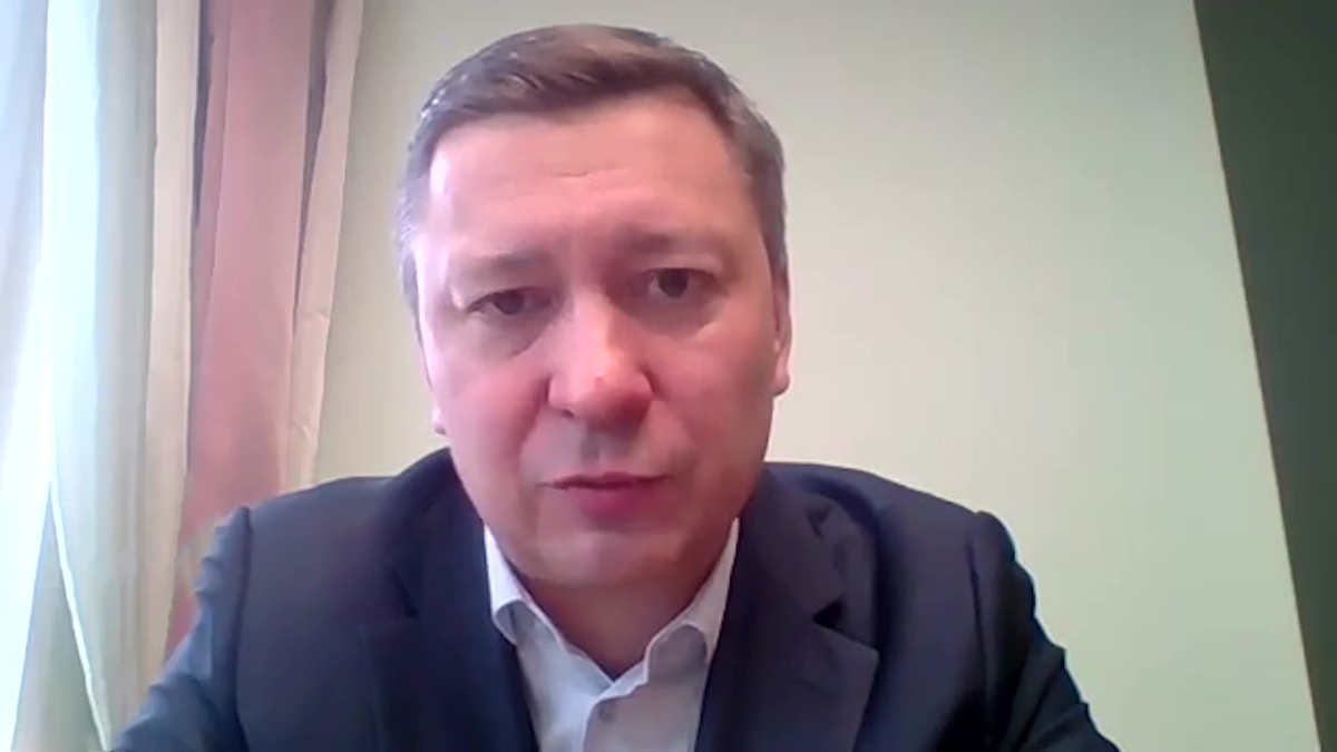    Антон Хлопков