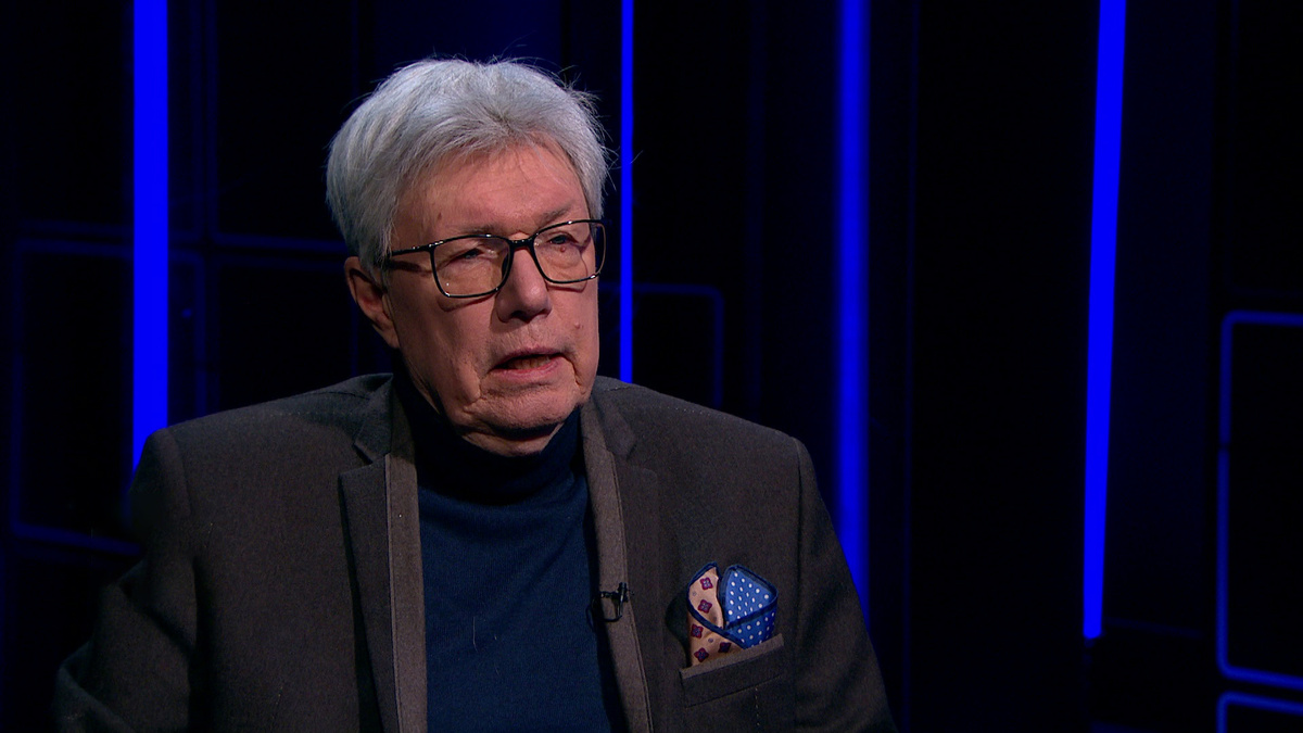    Сергей Крылов советский и российский дипломат чрезвычайный и полномочный посол в отставке