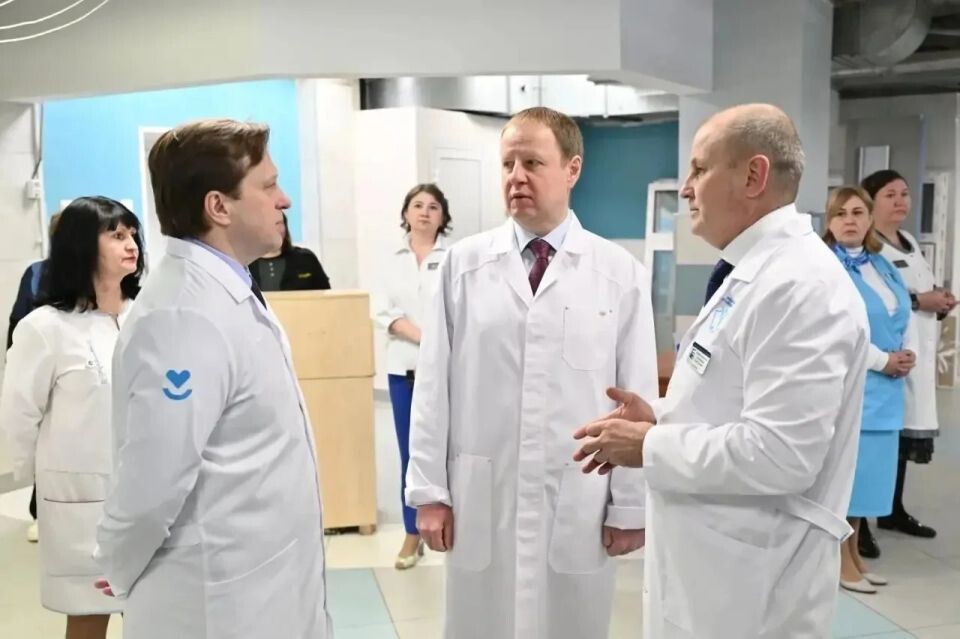    Строительство хирургического корпуса Алтайского центра охраны материнства и детства. Источник: Антон Червяков