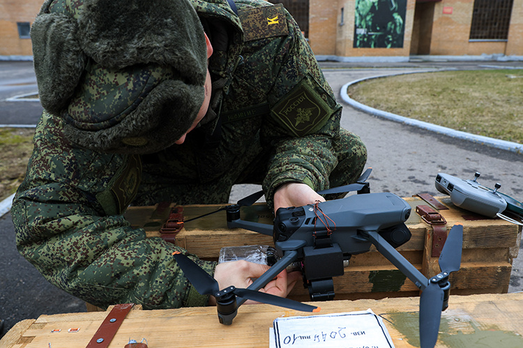    «Мы наблюдаем если не сумерки, но уже ощутимый закат танка, во всяком случае танковых войск».   
Фото: © Shatokhina Natalia / news.ru / www.globallookpress.com