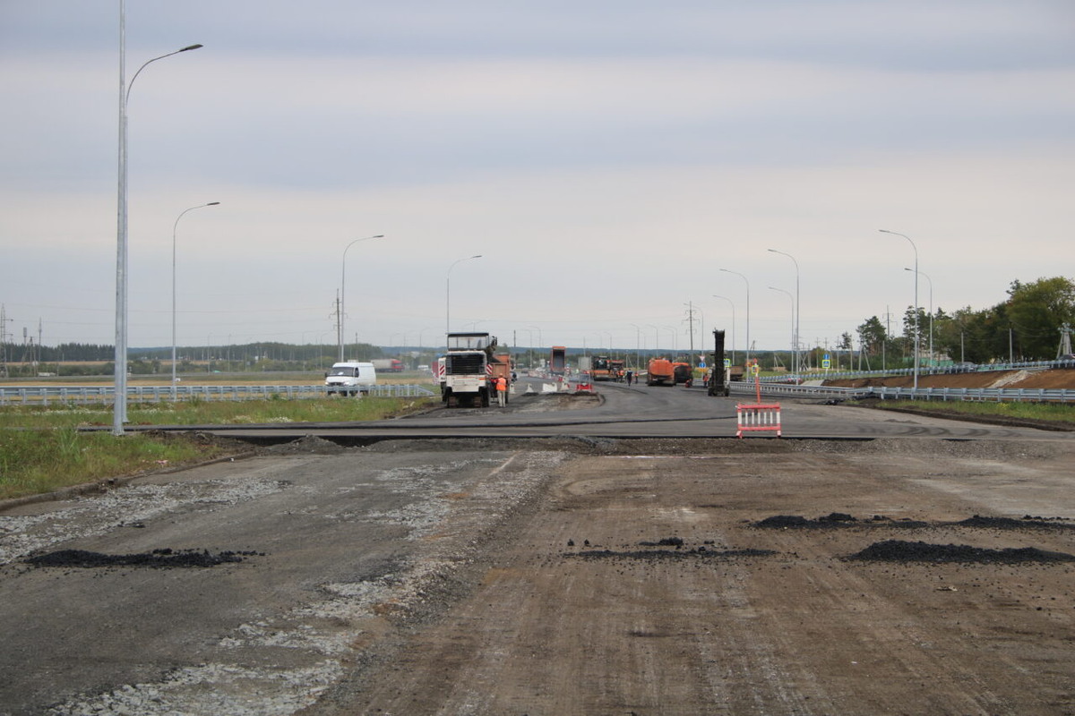 Что-то явно не так с дорогами, которые строила компания МДС. Фото: Столица С
