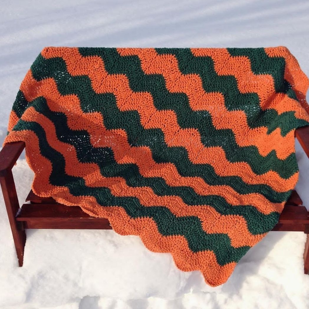 Плед связанный крючком