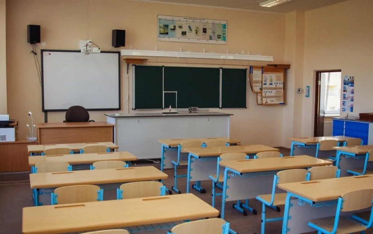    Школьники Удмуртии могут остаться дома в связи с угрозой БПЛА