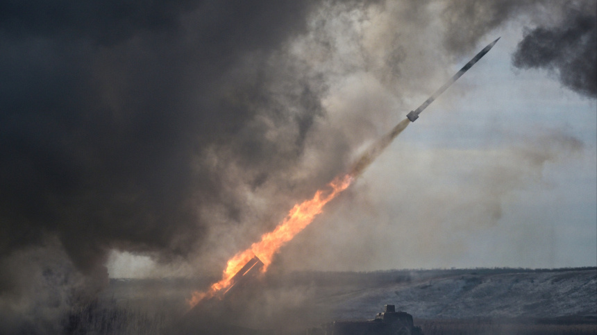    Фото: © РИА Новости/Евгений Биятов; Минобороны РФ; 5-tv.ru