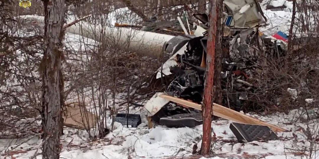 Вертолет Robinson R44, летевший в село Амаранка, нашли в лесах Ромненского района