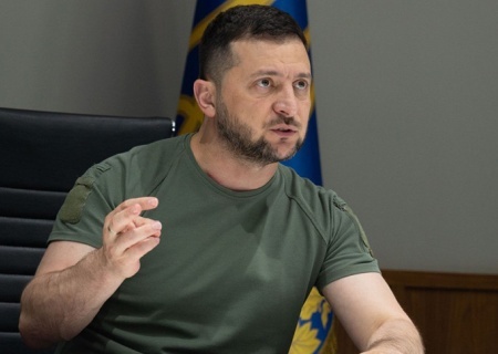    Зеленский: американцы и русские требуют вывести ВСУ с территории Донбасса