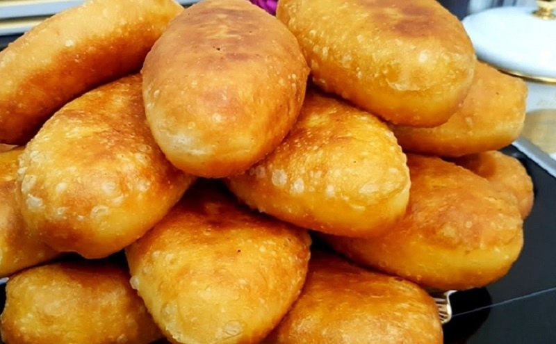 Пышные пирожки без духовки: секрет мягкого теста и насыщенной начинки