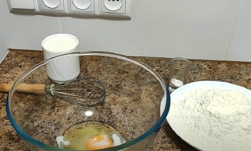 Пышные пирожки без духовки: секрет мягкого теста и насыщенной начинки 