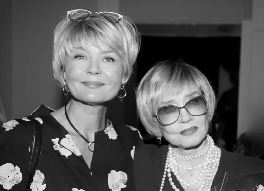    "Впервые без тебя": Юлия Меньшова обратилась к матери в день ее рождения