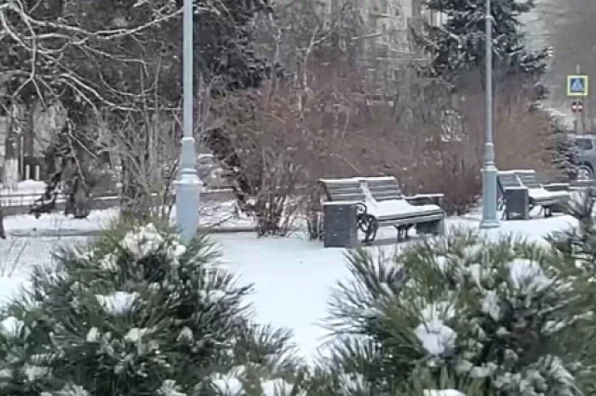    Красоту заснеженного города показали волгоградцам