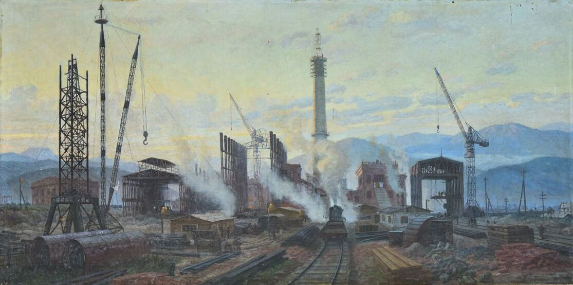 Завершено строительство главного корпуса, здания главного щита управления, ОРУ 110 кВ, 35 кВ, химводоочистки, топливоподачи, нефтехозяйства, дымовой трубы и других сооружений в 1954 году.Источник: https://www.vestnik-rushydro.ru/articles/12-dekabr-2024/data/khronologiya-preobrazovaniya/