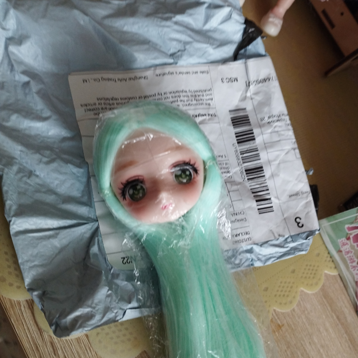 Заказала её на Озоне и ждала её почти месяц. 