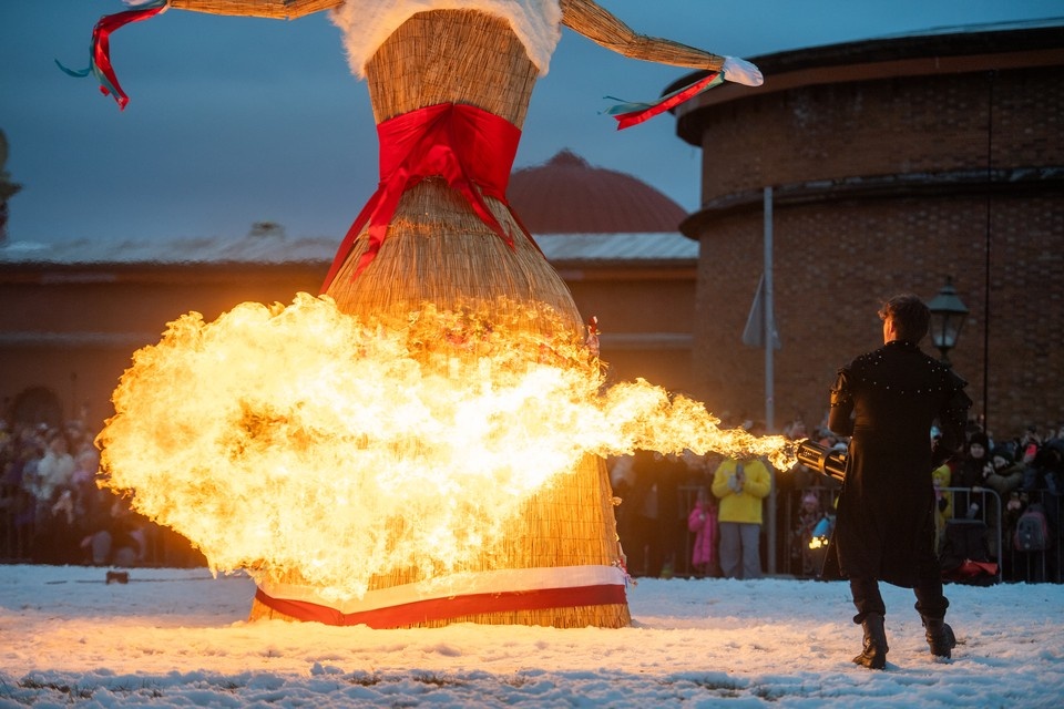    Масленичные гуляния 21 февраля в Казани не состоятся. Алексей БУЛАТОВ
