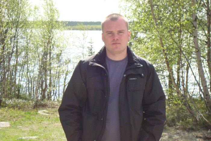 Напавший на губернатора Мурманской области Андрея Чибиса Александр Быданов. Обложка © VK / Александр Быданов