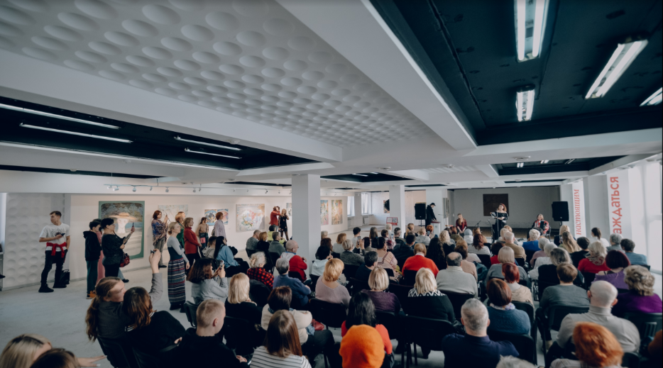    Фото ЗИМ Галерея