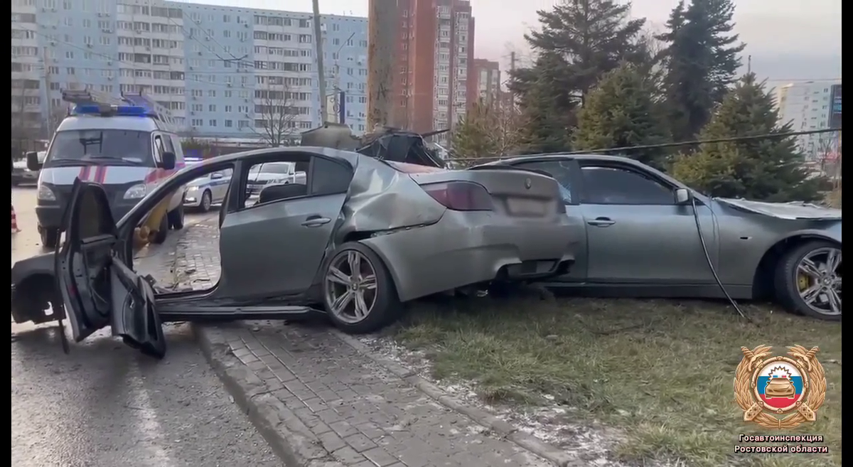    BMW разорвало пополам в смертельном ДТП в Ростове-на-Дону