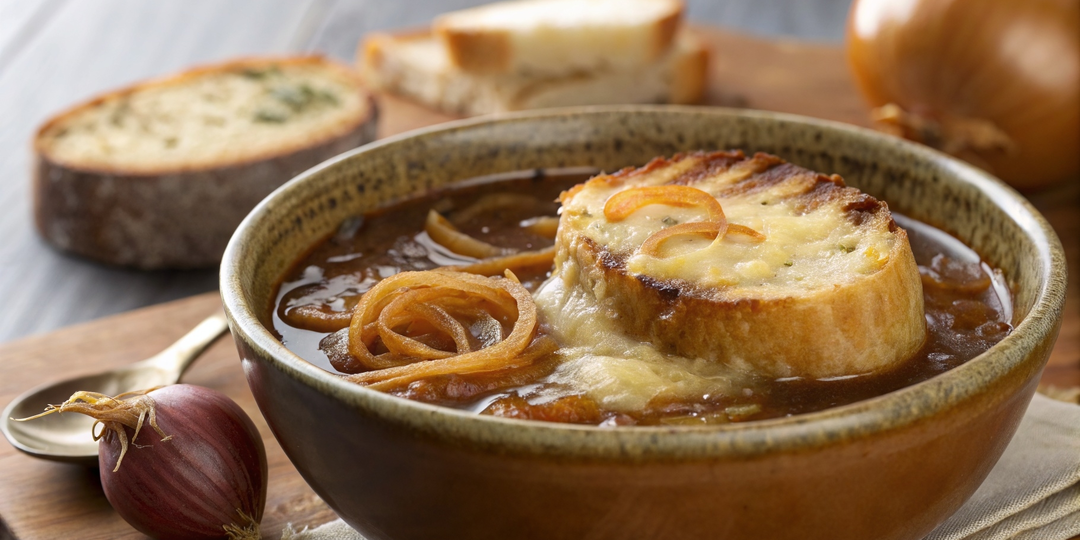 Луковый суп Франции — классика парижских бистро с золотистой корочкой