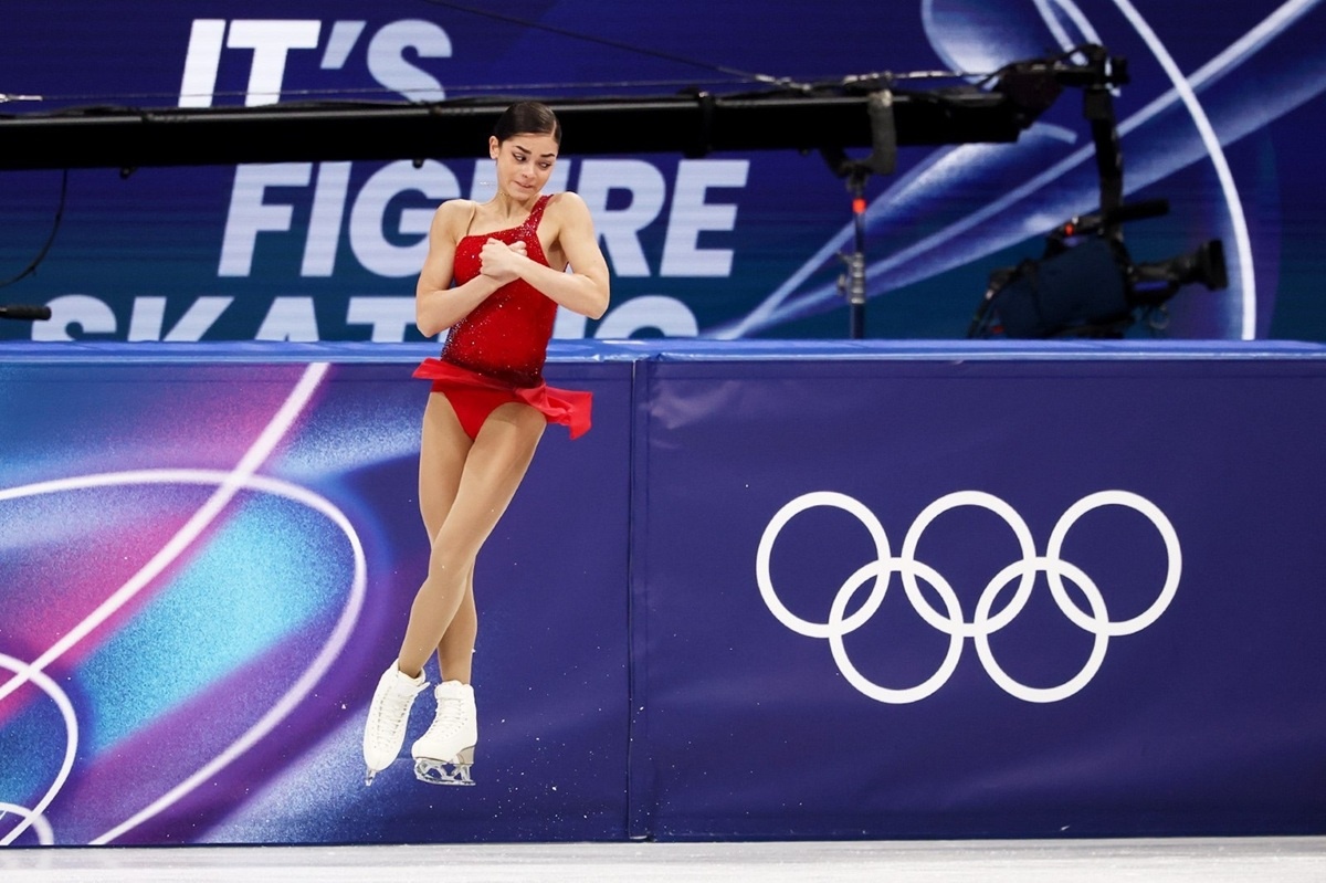    Фото: Аделия Петросян Официальное сообщество, источник: vk.com/adeliyapetrosian.group