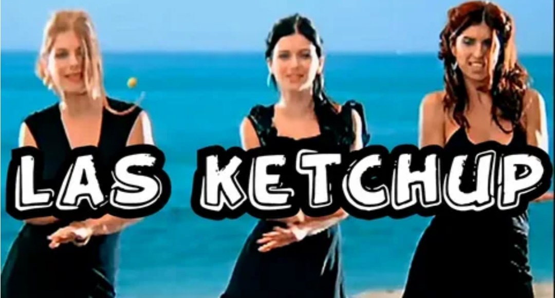 Голубая водичка создает ощущение, что все сразу переносяться в отпуск в далекие заморские края и на все берега божьи и природные