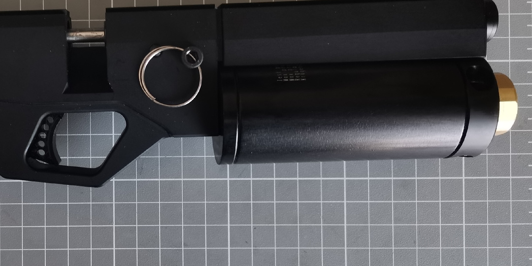 Штифт смены резервуара из винта М5 для Корсара