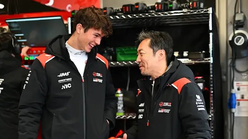 Олли Берман и Аяо Комацу @ Haas TGR