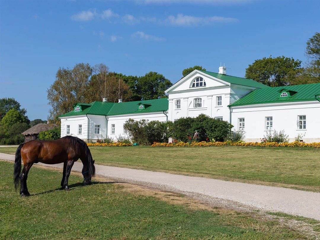 Ясная Поляна, фото с сайта: experience.tripster.ru