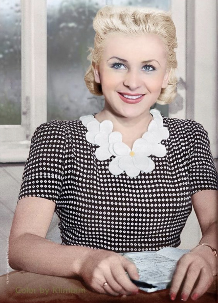 Она была музой всей страны, а умерла в пустой квартире без еды