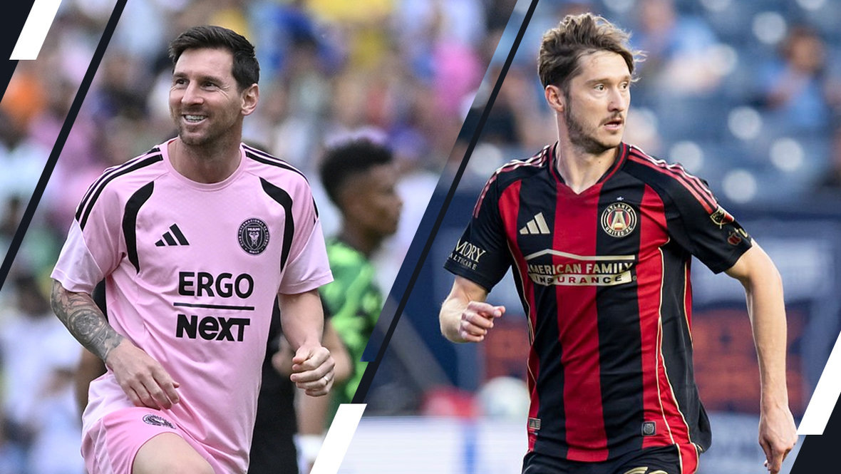    Лионель Месси и Алексей Миранчук. Getty Images