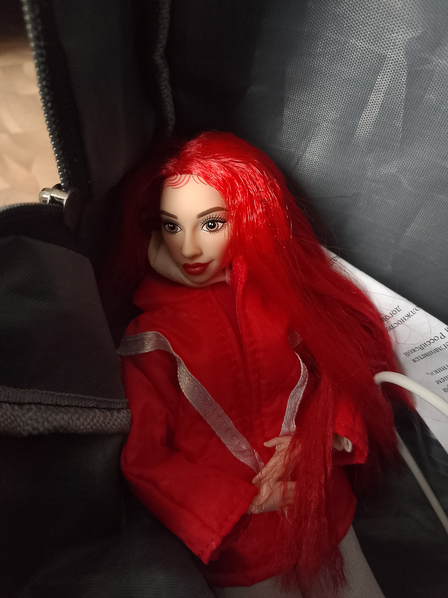 Люся в рюкзаке