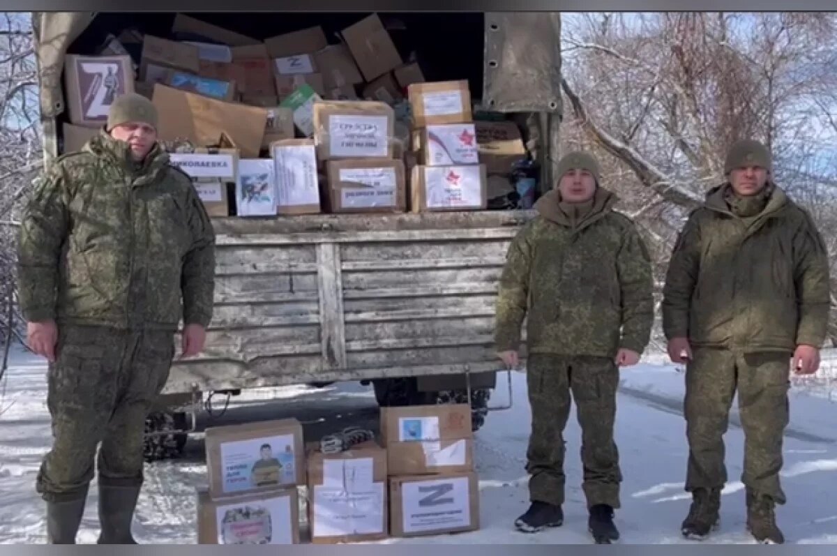    Бойцы 433-го полка поздравили оренбуржцев с Днём защитника Отечества