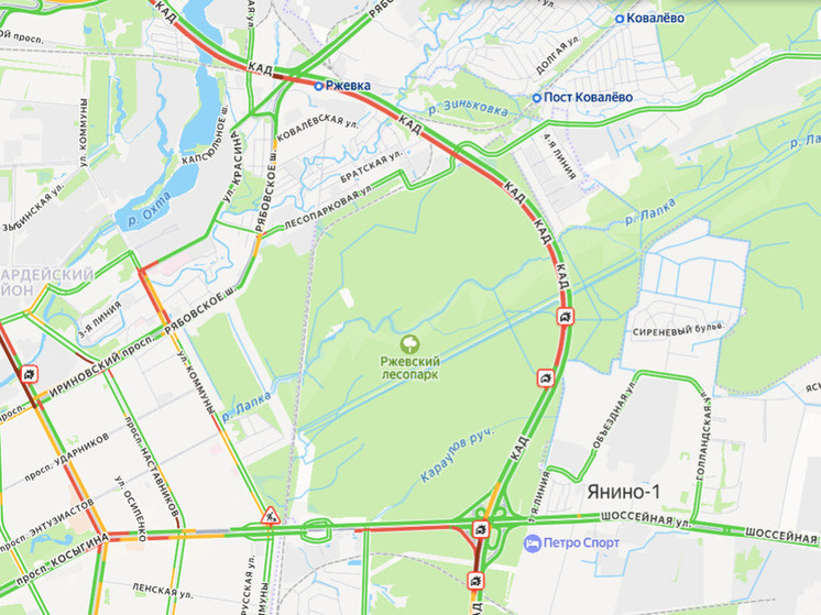     Массовое ДТП затормозило движение, пробка растянулась примерно на шесть километров. Фото: скриншот с Яндекс Карт.