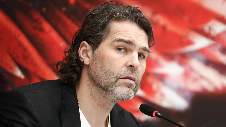     Легендарный хоккеист Ягр завершил карьеру в 54 года и побил рекорд Хоу ИЗВЕСТИЯ/Дарья Исаева