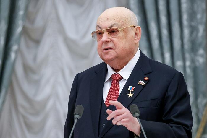 Владимир Ресин. Обложка © ТАСС / Владимир Гердо