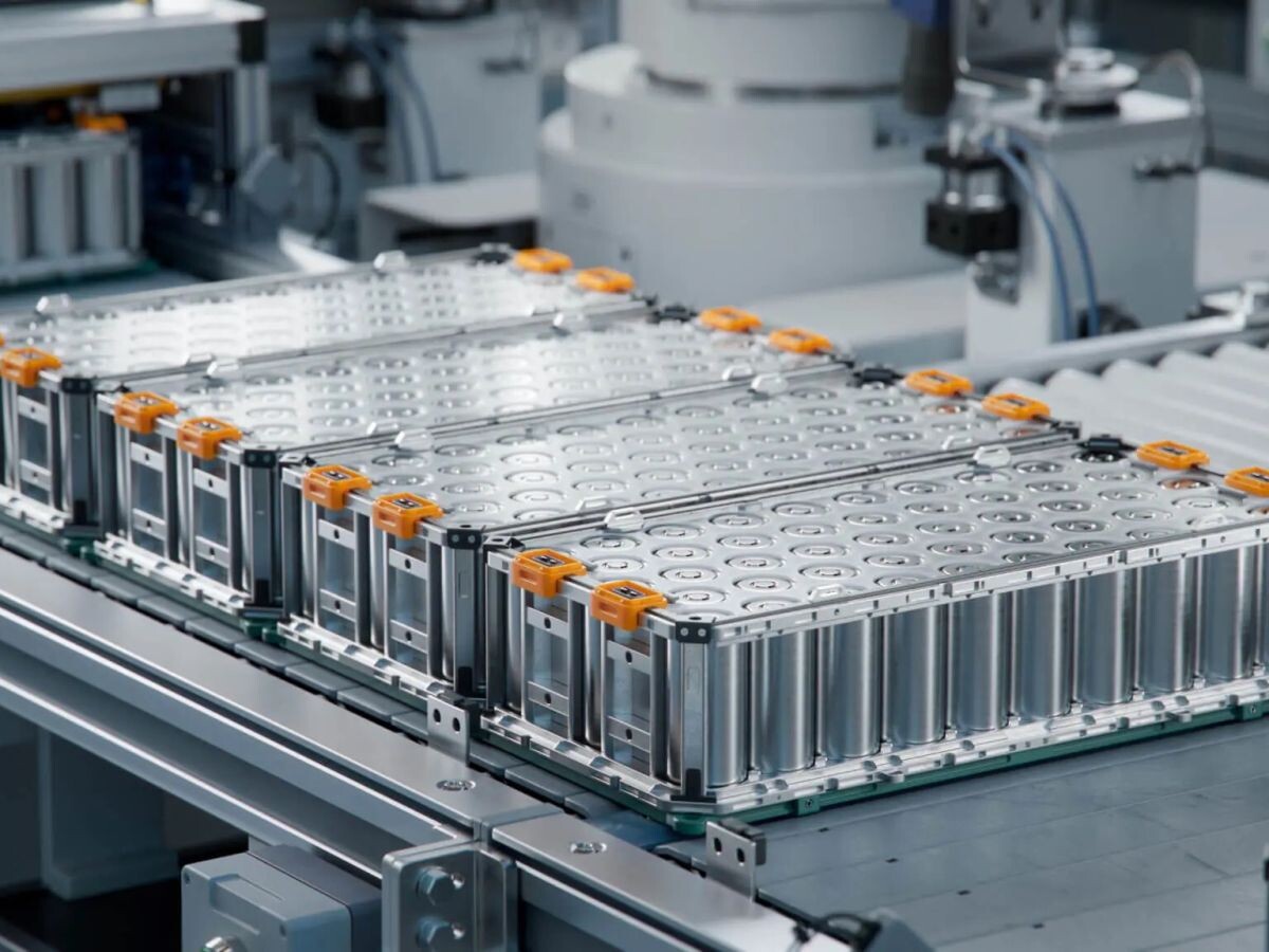    Новые натриевые аккумуляторы могут опреснять воду