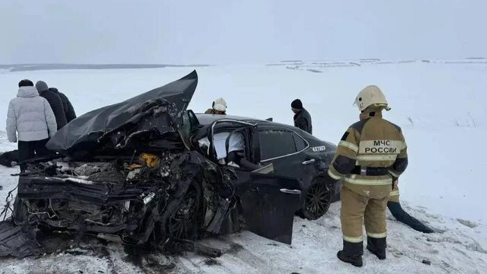 В Оренбургской области в ДТП погибли четыре человека. Обложка © МАХ/ МЧС Оренбургской области