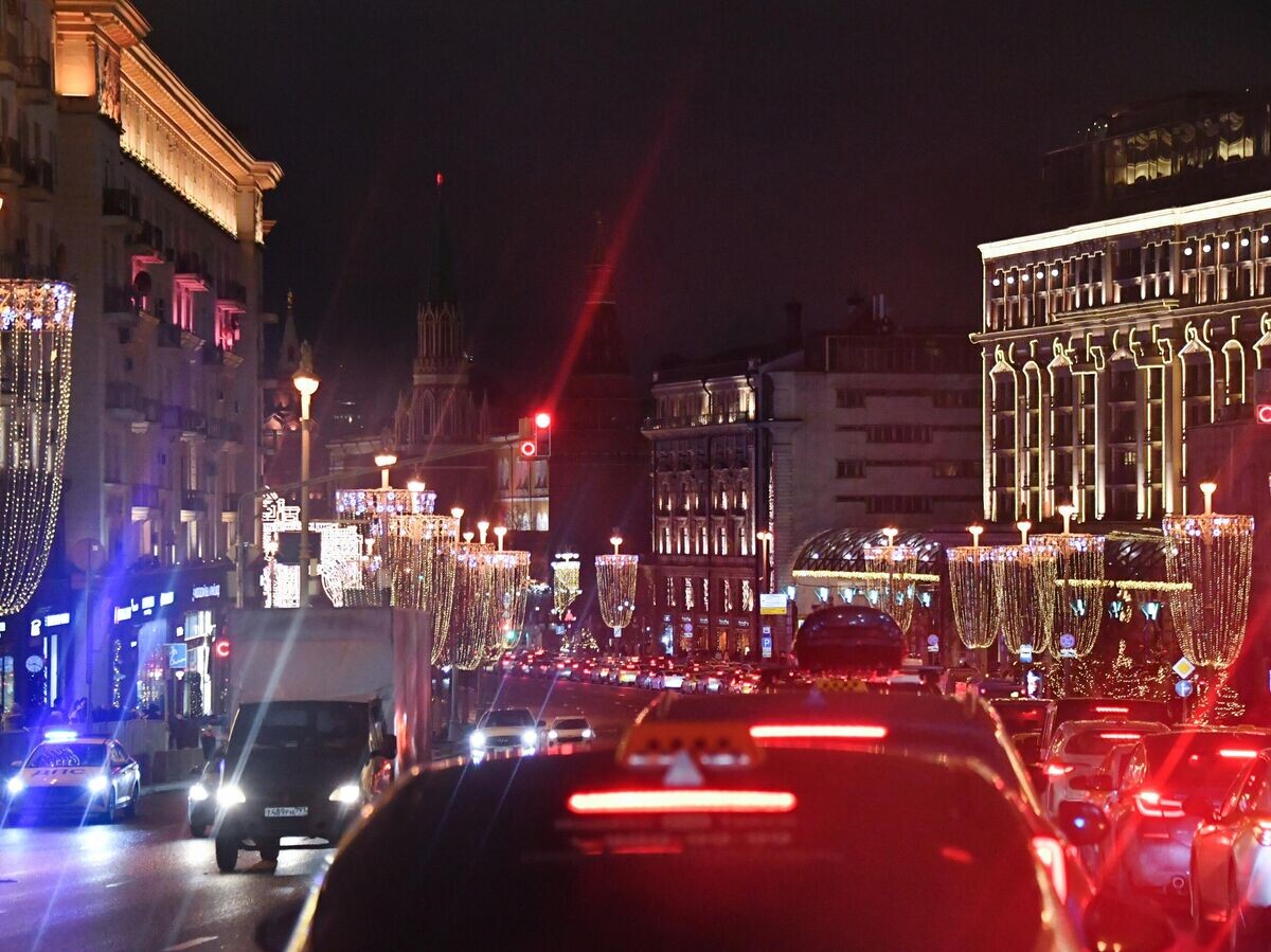    Движение транспорта в Москве© РИА Новости . Наталья Селиверстова